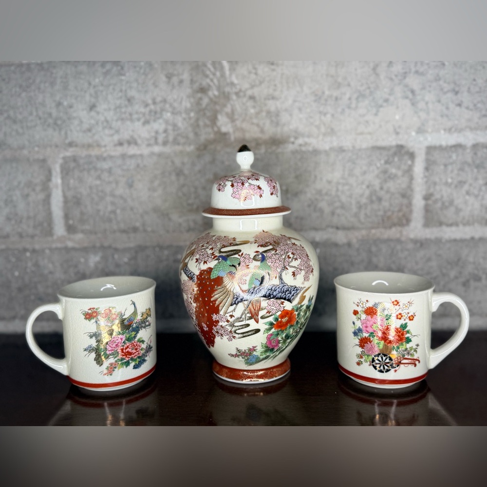 Vintage Made in Japan Porcelain Tea Jar Ginger Jar w Lid + 2 Floral Peacock Mugs